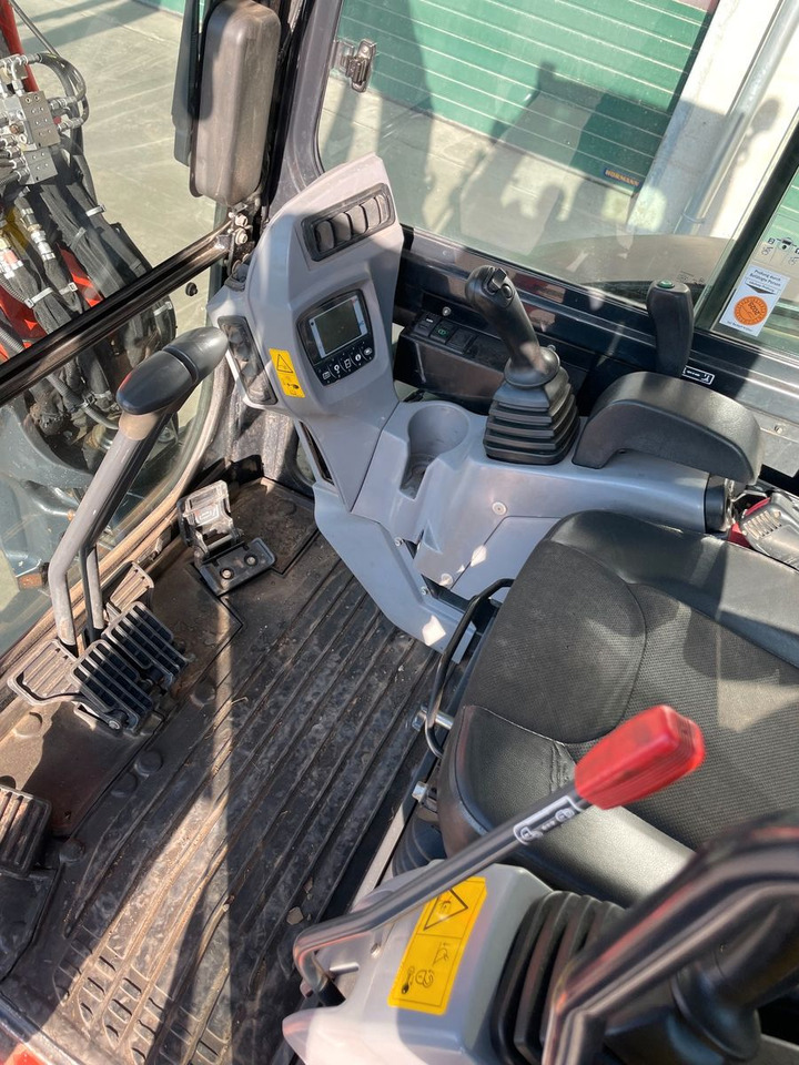 Mini rýpadlo Kubota KX057-4: obrázek 6