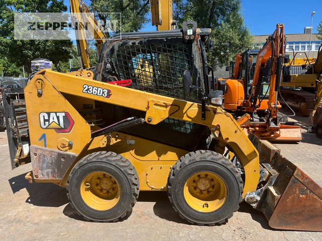 Cat 236D - Smykový nakladač: obrázek 1 Cat 236D - Smykový nakladač: obrázek 1