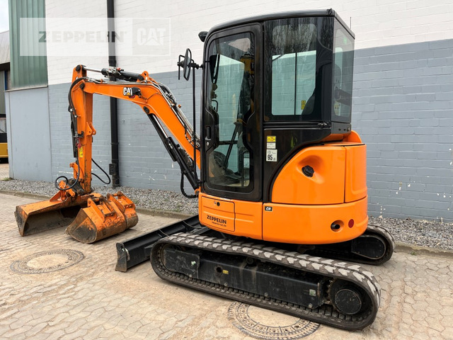 Cat 303.5ECR - Mini rýpadlo: obrázek 3 Cat 303.5ECR - Mini rýpadlo: obrázek 3