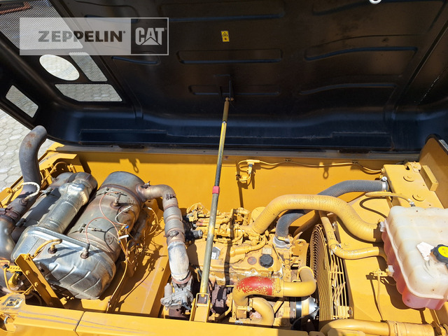 Pásové rýpadlo Cat 320FL: obrázek 14