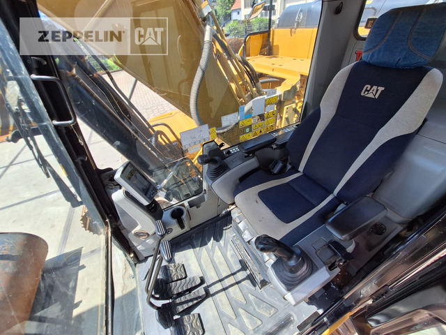 Pásové rýpadlo Cat 320FL: obrázek 18