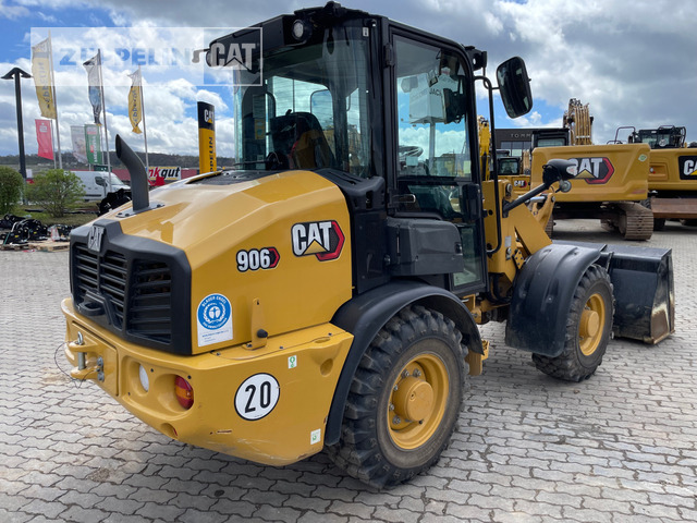 Cat 906-14 - Kolový nakladač: obrázek 4 Cat 906-14 - Kolový nakladač: obrázek 4
