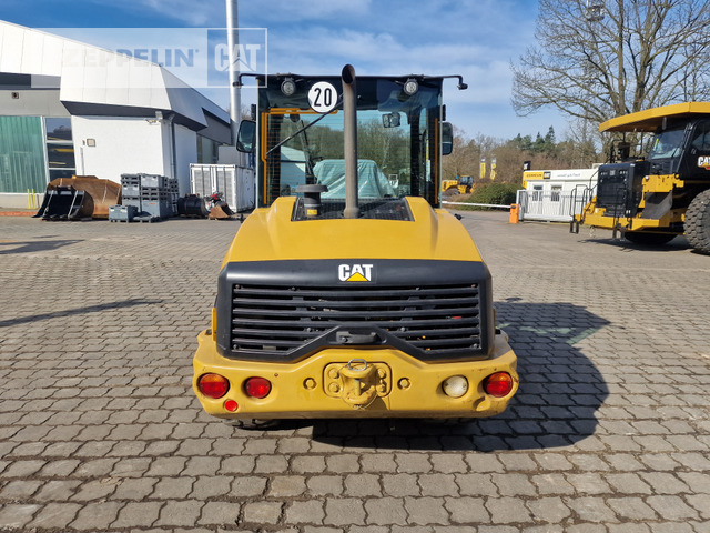 Cat 906M - Kolový nakladač: obrázek 5 Cat 906M - Kolový nakladač: obrázek 5