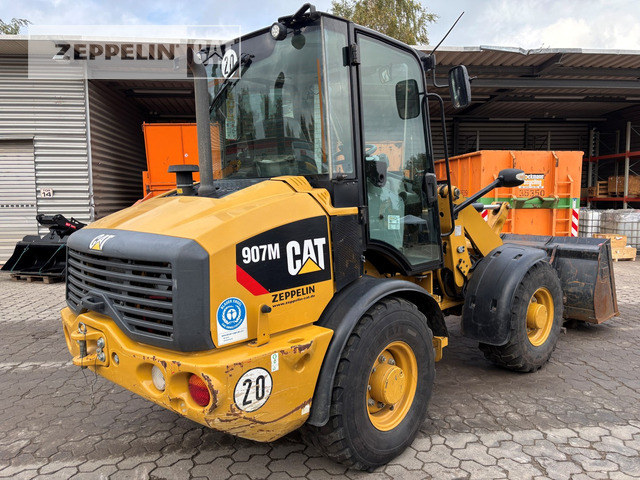 Cat 907M - Kolový nakladač: obrázek 4 Cat 907M - Kolový nakladač: obrázek 4