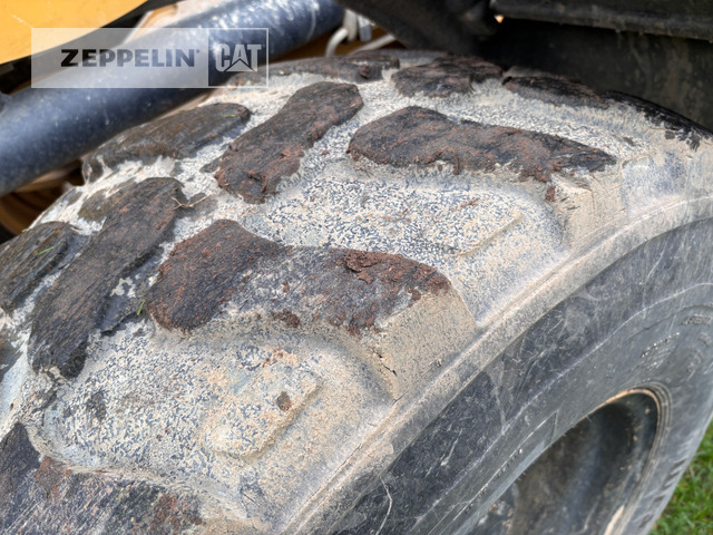 Cat 908H leasing Cat 908H: obrázek 9