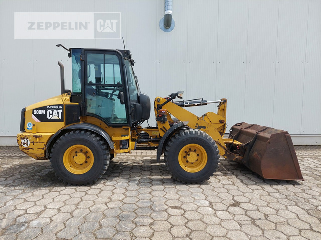 Cat 908M - Kolový nakladač: obrázek 5 Cat 908M - Kolový nakladač: obrázek 5