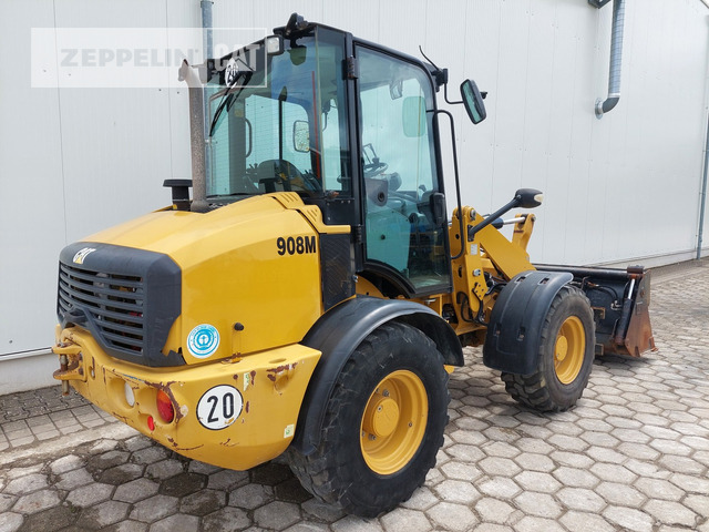 Cat 908M - Kolový nakladač: obrázek 4 Cat 908M - Kolový nakladač: obrázek 4