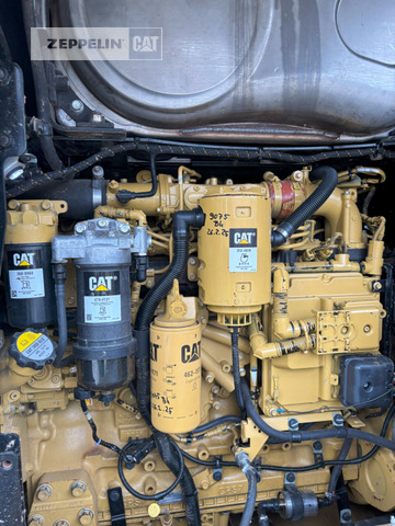 Kolový nakladač Cat 926M: obrázek 23