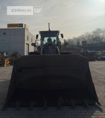 Cat 966M - Kolový nakladač: obrázek 4 Cat 966M - Kolový nakladač: obrázek 4