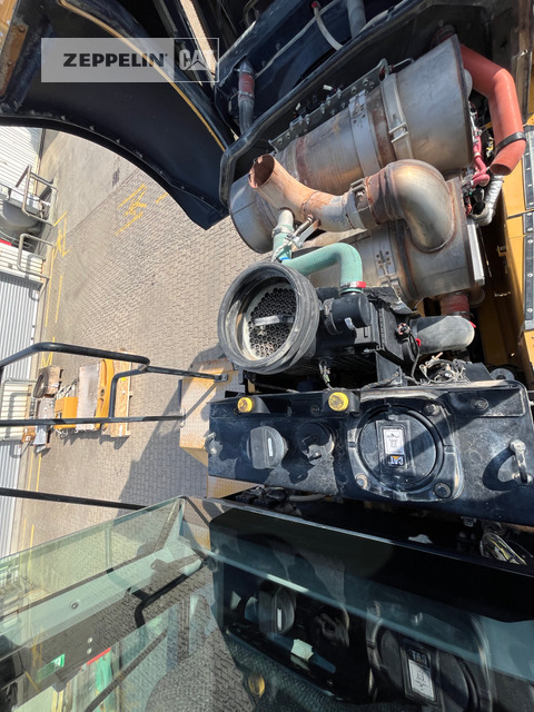 Kolový nakladač Cat 972MXE: obrázek 23