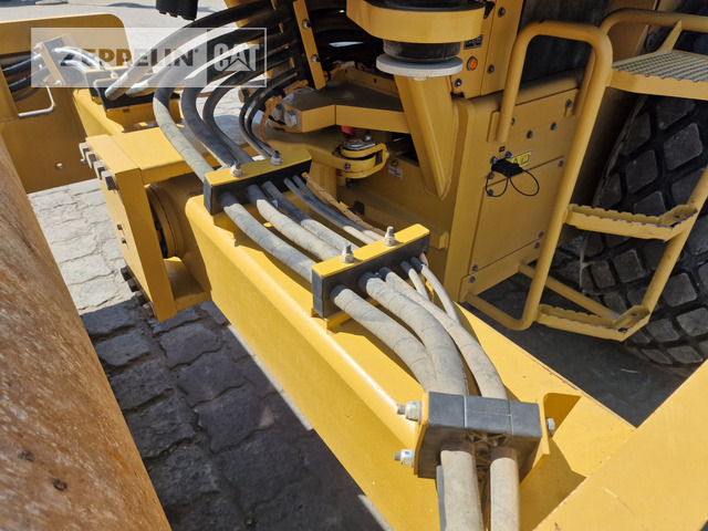 Kompaktor Cat CS66B: obrázek 16