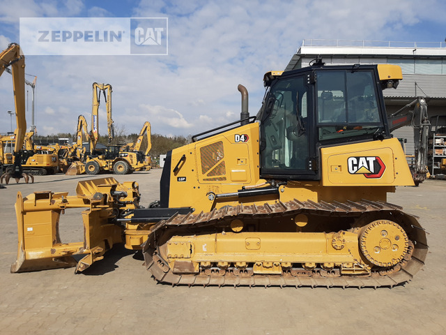 Cat D4-16A - Buldozer: obrázek 2 Cat D4-16A - Buldozer: obrázek 2