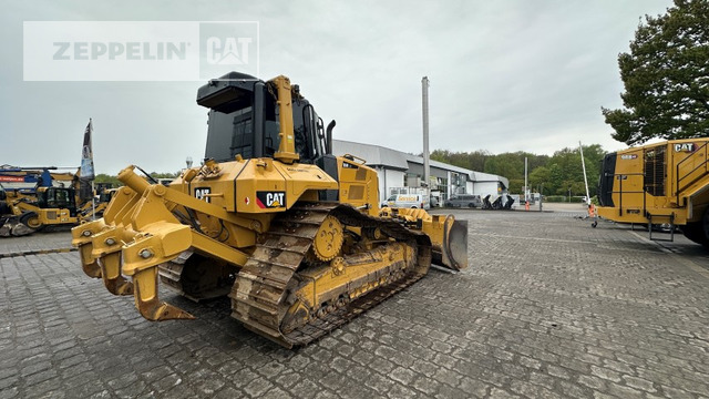Cat D6NMP - Buldozer: obrázek 3 Cat D6NMP - Buldozer: obrázek 3