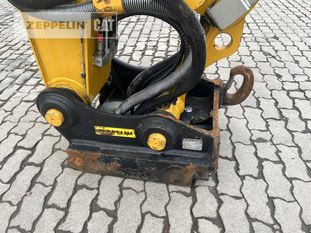 Kolesové rýpadlo Cat M320F: obrázek 13