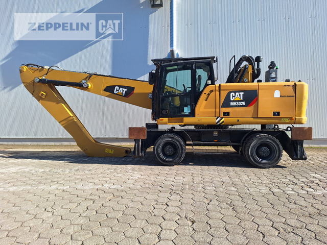 Cat MH3026-06C - Překládkové rypadlo: obrázek 2 Cat MH3026-06C - Překládkové rypadlo: obrázek 2