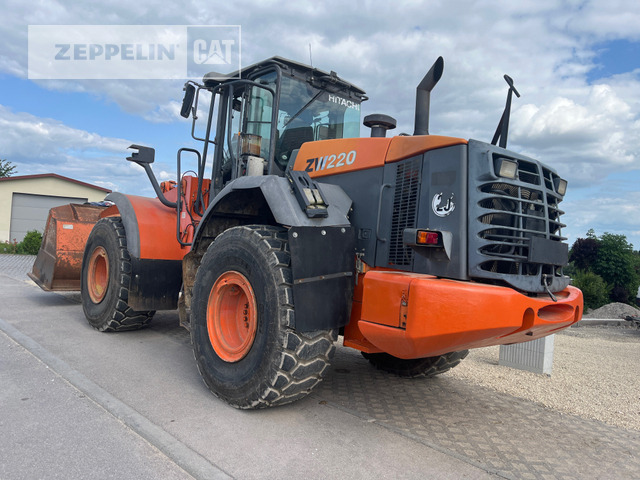 Hitachi ZW220 - Kolový nakladač: obrázek 2 Hitachi ZW220 - Kolový nakladač: obrázek 2