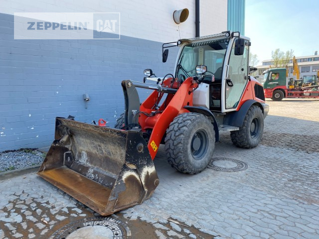 Liebherr L506 - Kolový nakladač: obrázek 2 Liebherr L506 - Kolový nakladač: obrázek 2