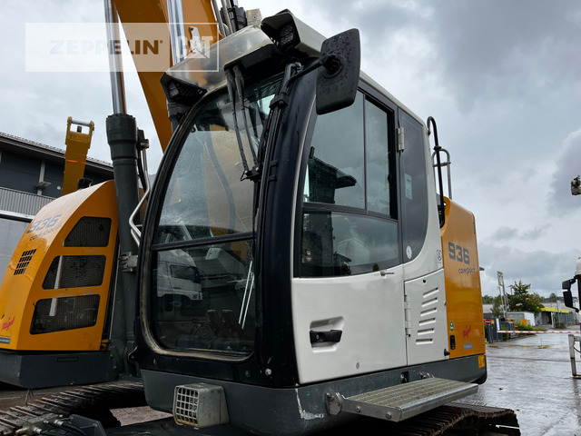 Pásové rýpadlo Liebherr R936NLC: obrázek 34