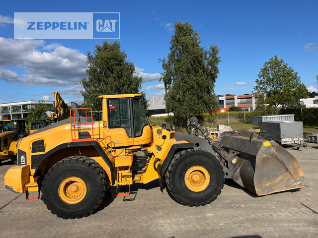 Volvo L220H - Kolový nakladač: obrázek 4 Volvo L220H - Kolový nakladač: obrázek 4
