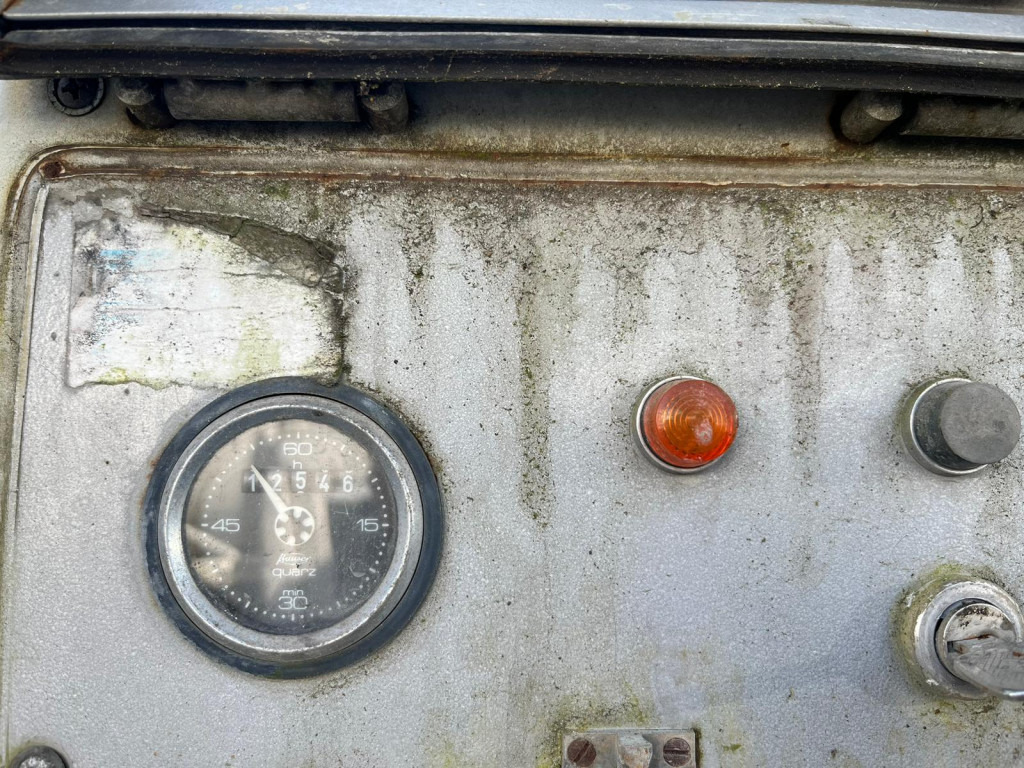 Abrollcontainer Betonmischaufbau mit sep. Motor - Hákový nosič kontejnerů: obrázek 5 Abrollcontainer Betonmischaufbau mit sep. Motor - Hákový nosič kontejnerů: obrázek 5