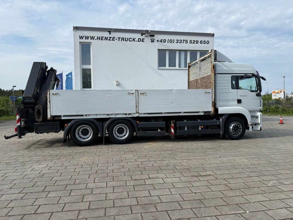 MAN TG-S 26.440 6x4 Pritsche Heckkran PK 27002+Funk - Nákladní automobil valníkový/ Plošinový, Auto s hydraulickou rukou: obrázek 4 MAN TG-S 26.440 6x4 Pritsche Heckkran PK 27002+Funk - Nákladní automobil valníkový/ Plošinový, Auto s hydraulickou rukou: obrázek 4