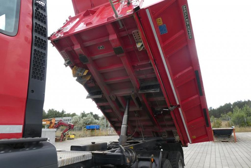 MAN TG-S 26.440 6x6 3-Achs Allradkipper Meiller - Sklápěč: obrázek 5 MAN TG-S 26.440 6x6 3-Achs Allradkipper Meiller - Sklápěč: obrázek 5