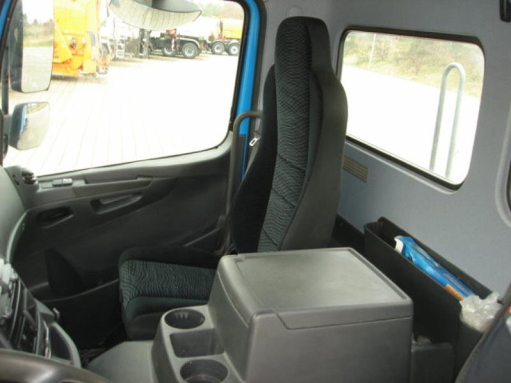 MERCEDES-BENZ Atego 1524 K  Absetzkipper TOP +Funkfernbed. - Ramenový nosič kontajnerov: obrázek 5 MERCEDES-BENZ Atego 1524 K  Absetzkipper TOP +Funkfernbed. - Ramenový nosič kontajnerov: obrázek 5