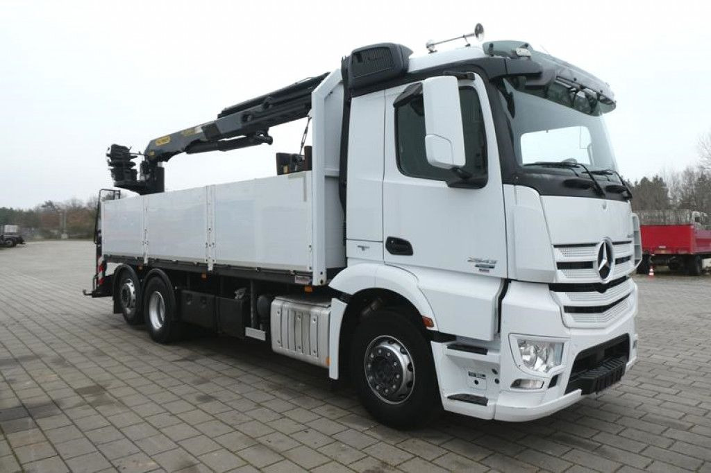 Mercedes-Benz Antos 2543 L/6x2 Pritsche Heckkran - Auto s hydraulickou rukou: obrázek 3 Mercedes-Benz Antos 2543 L/6x2 Pritsche Heckkran - Auto s hydraulickou rukou: obrázek 3