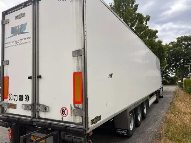 Chereau koelvries met thermo king SL200e - Chladírenský návěs: obrázek 2 Chereau koelvries met thermo king SL200e - Chladírenský návěs: obrázek 2