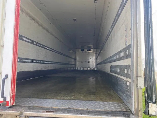Van Eck koelvries 3 asser stuuras,met carrier vector koelmotor, apk gekeurd - Chladírenský návěs: obrázek 4 Van Eck koelvries 3 asser stuuras,met carrier vector koelmotor, apk gekeurd - Chladírenský návěs: obrázek 4