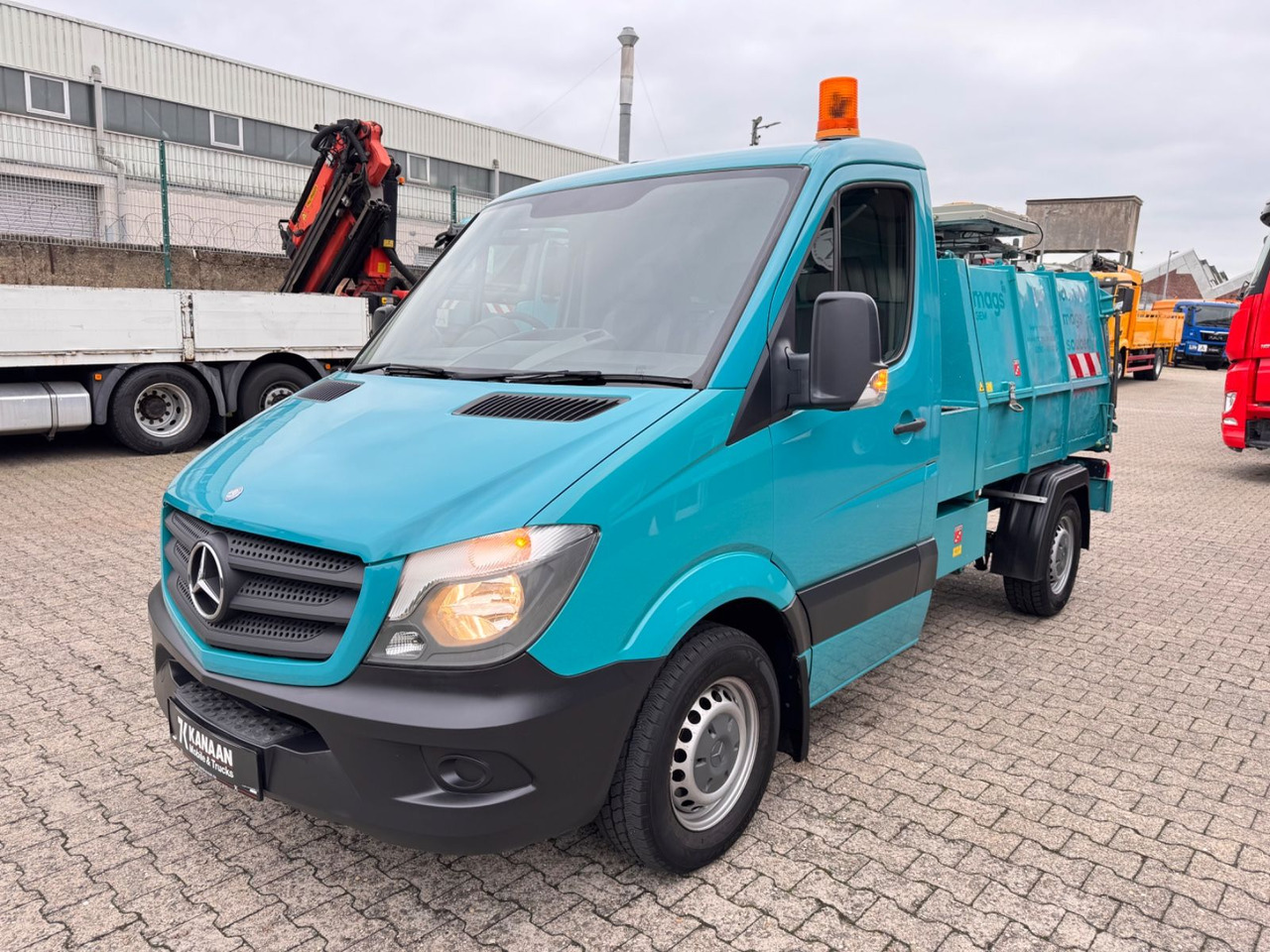 Mercedes-Benz 313 CDI Sprinter II Bertsche Müllwagen Tafel - Dodávka: obrázek 2 Mercedes-Benz 313 CDI Sprinter II Bertsche Müllwagen Tafel - Dodávka: obrázek 2
