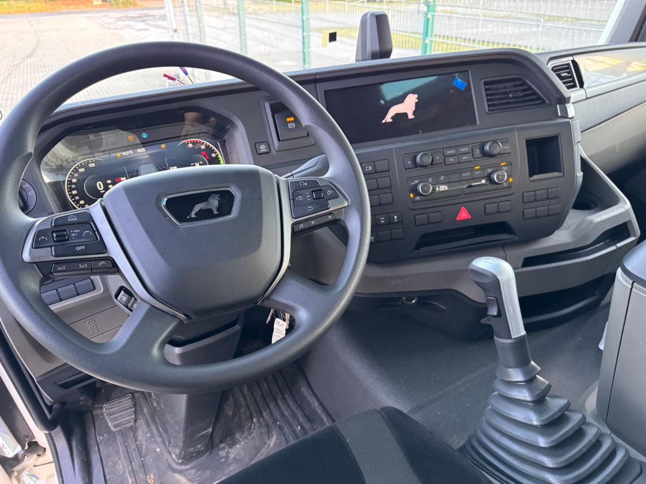 Autočerpadlo MAN 35.510 TGS Betonpumpe S47-5 47meter NEW: obrázek 16 Autočerpadlo MAN 35.510 TGS Betonpumpe S47-5 47meter NEW: obrázek 16