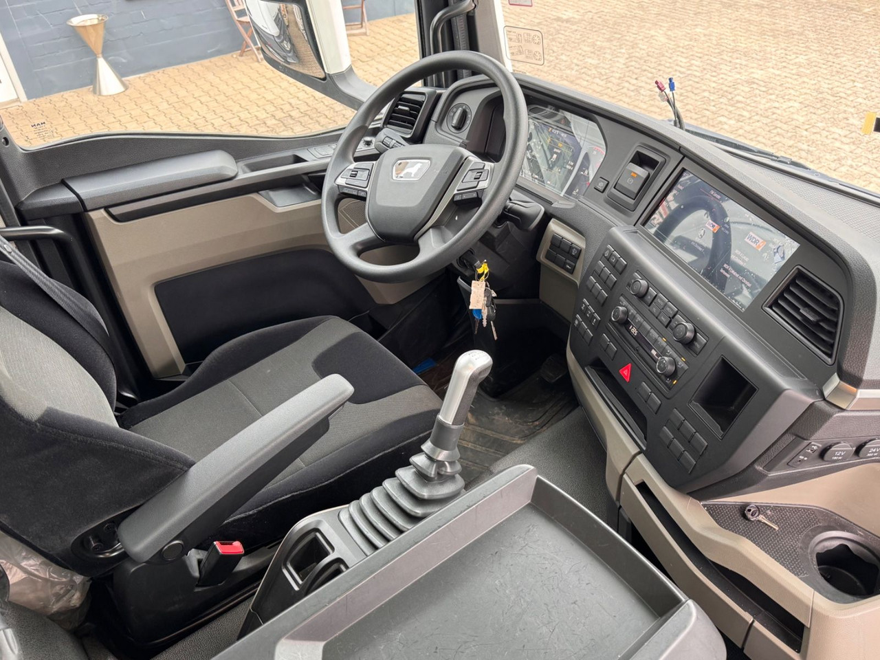 Autočerpadlo MAN 35.510 TGS Betonpumpe S47-5 47meter NEW: obrázek 13 Autočerpadlo MAN 35.510 TGS Betonpumpe S47-5 47meter NEW: obrázek 13