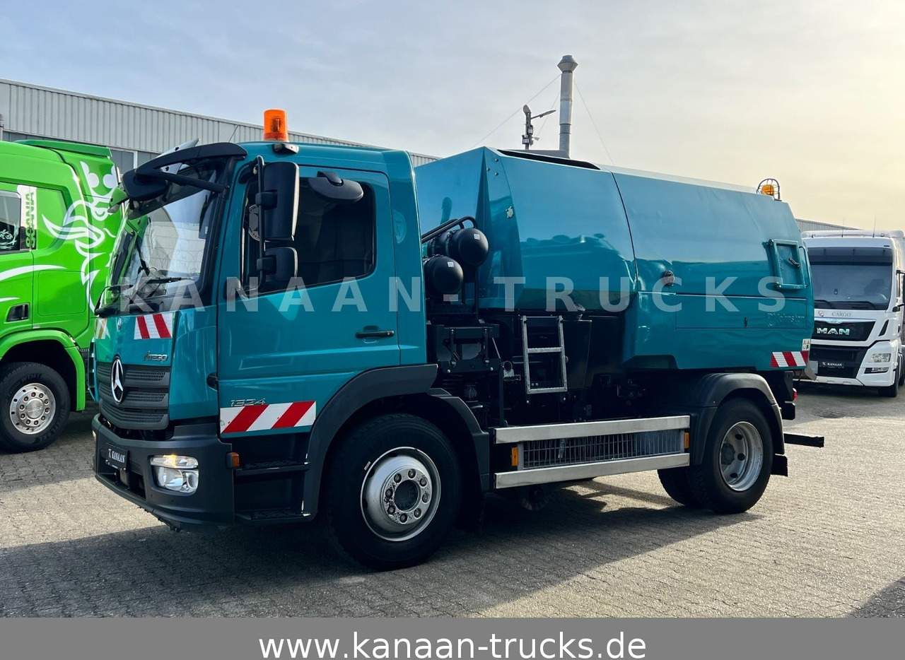 Mercedes-Benz 1324 Atego Johnston VT652 120TKM Euro6b - Zametací vůz: obrázek 3 Mercedes-Benz 1324 Atego Johnston VT652 120TKM Euro6b - Zametací vůz: obrázek 3