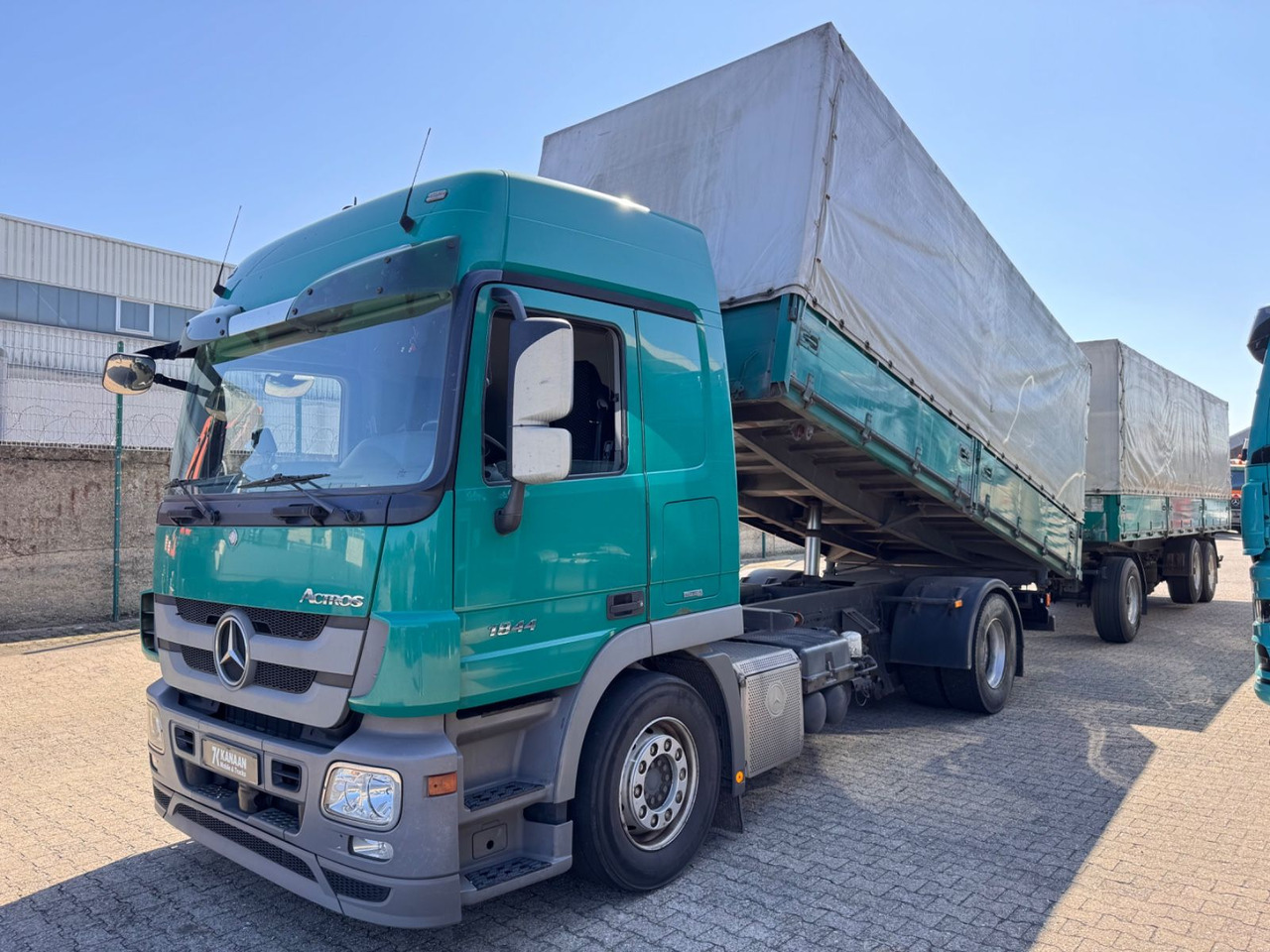 Mercedes-Benz 1844 Actros MP3 3-SeitenKipper Getreide Pritsche - Sklápěč: obrázek 3 Mercedes-Benz 1844 Actros MP3 3-SeitenKipper Getreide Pritsche - Sklápěč: obrázek 3