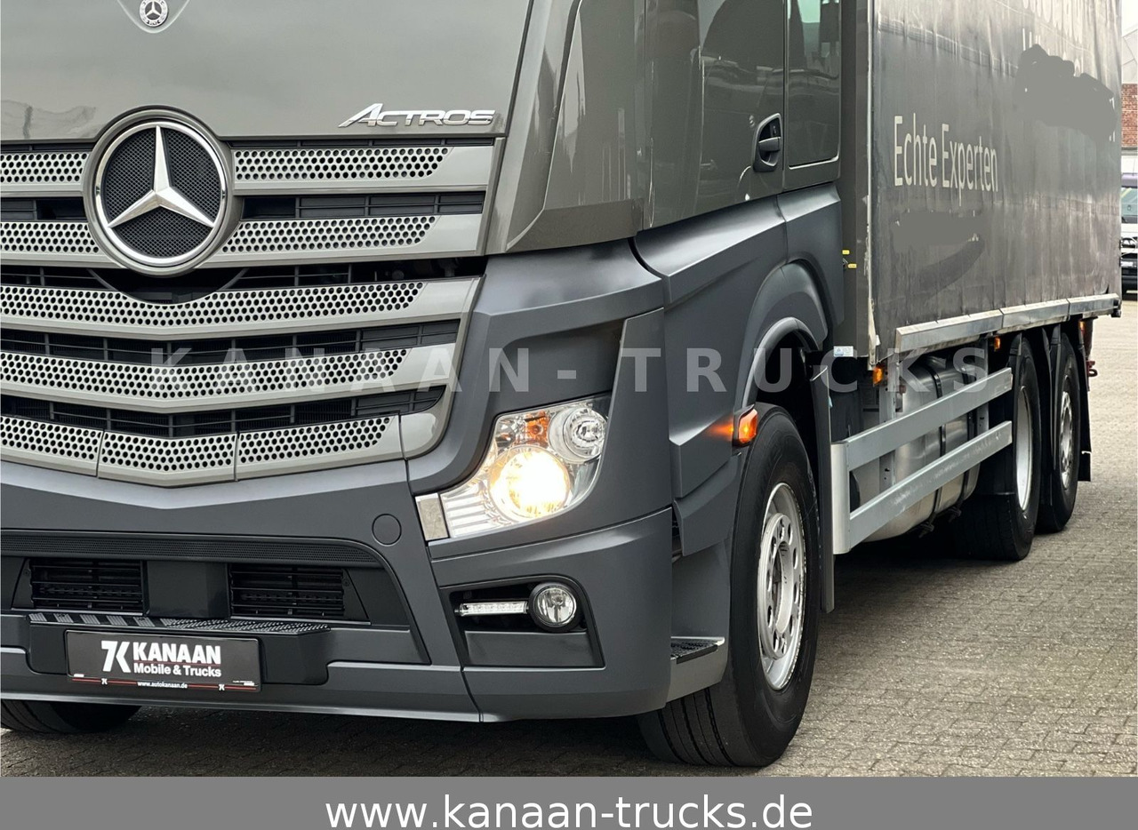 Mercedes-Benz 2548 Actros 6x2 Pritsche Moffet Mitnahme stapler - Plachtový nákladní auto: obrázek 4 Mercedes-Benz 2548 Actros 6x2 Pritsche Moffet Mitnahme stapler - Plachtový nákladní auto: obrázek 4