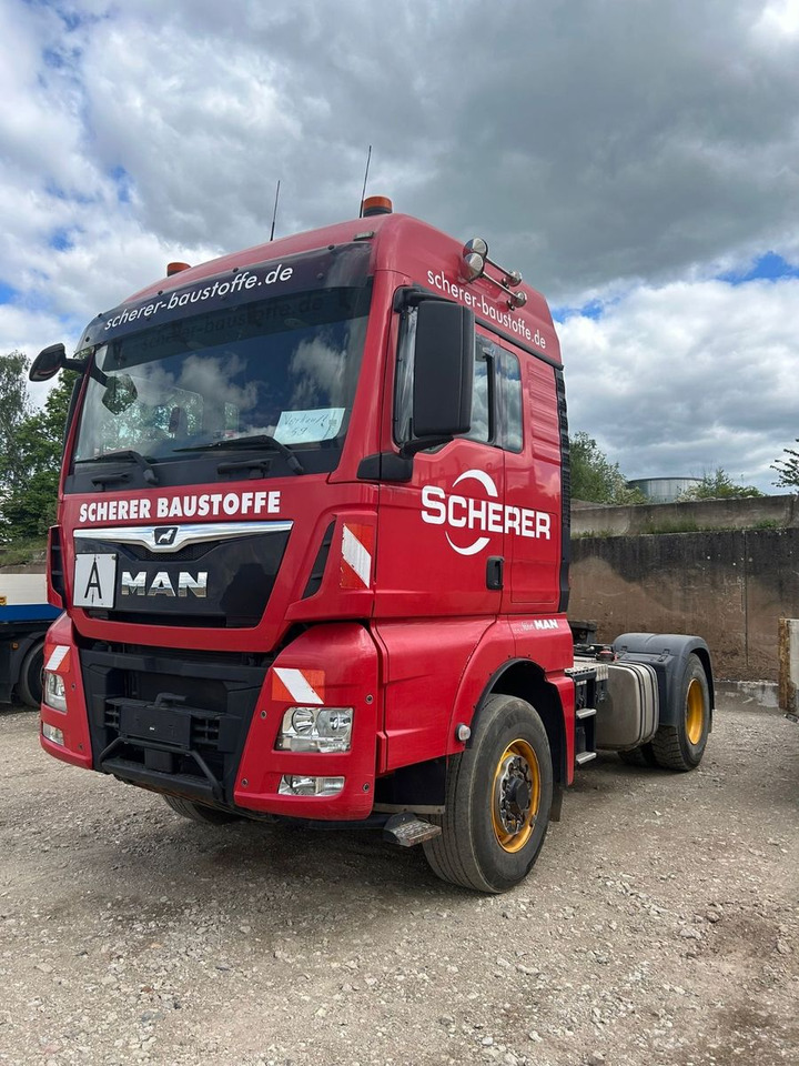 MAN TGX 18.510 XLX 4x4H BLS Service/TÜV NEU TOP !! - Tahač: obrázek 2 MAN TGX 18.510 XLX 4x4H BLS Service/TÜV NEU TOP !! - Tahač: obrázek 2