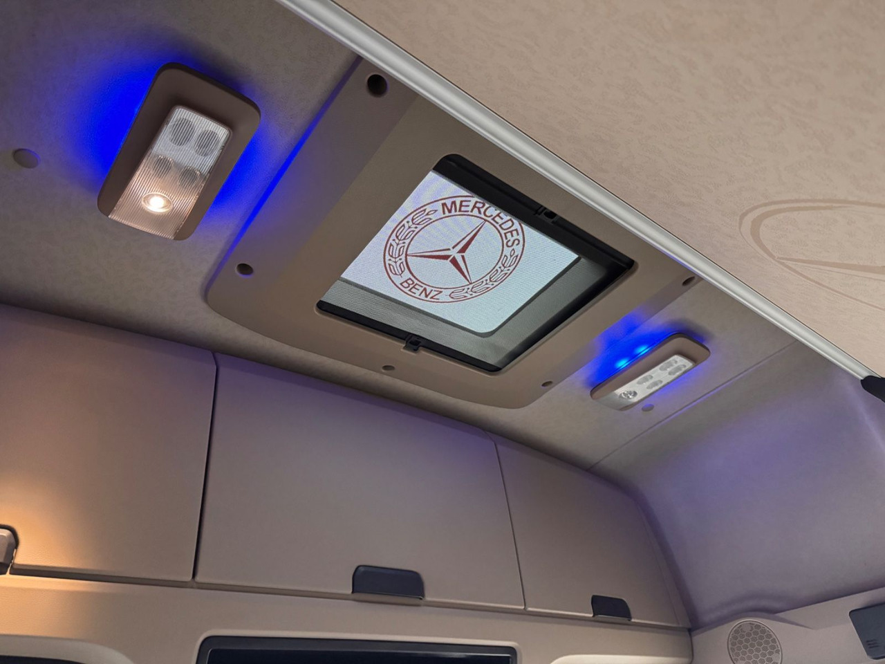 Mercedes-Benz 1848 LS Actros 5  GigaSpace Blatt/Luft leasing Mercedes-Benz 1848 LS Actros 5  GigaSpace Blatt/Luft: obrázek 20