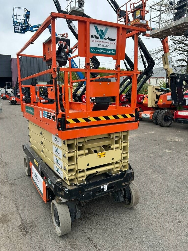 JLG 3246 ES - Nůžková plošina: obrázek 4 JLG 3246 ES - Nůžková plošina: obrázek 4