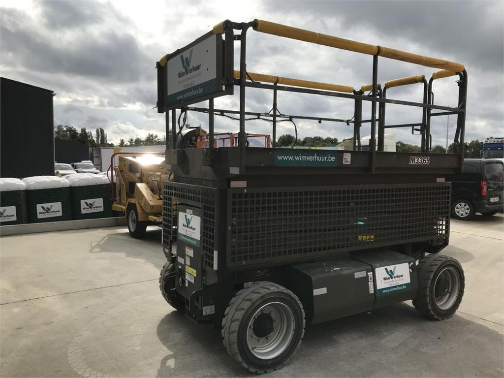 JLG M3369 (4331) - Nůžková plošina: obrázek 4 JLG M3369 (4331) - Nůžková plošina: obrázek 4