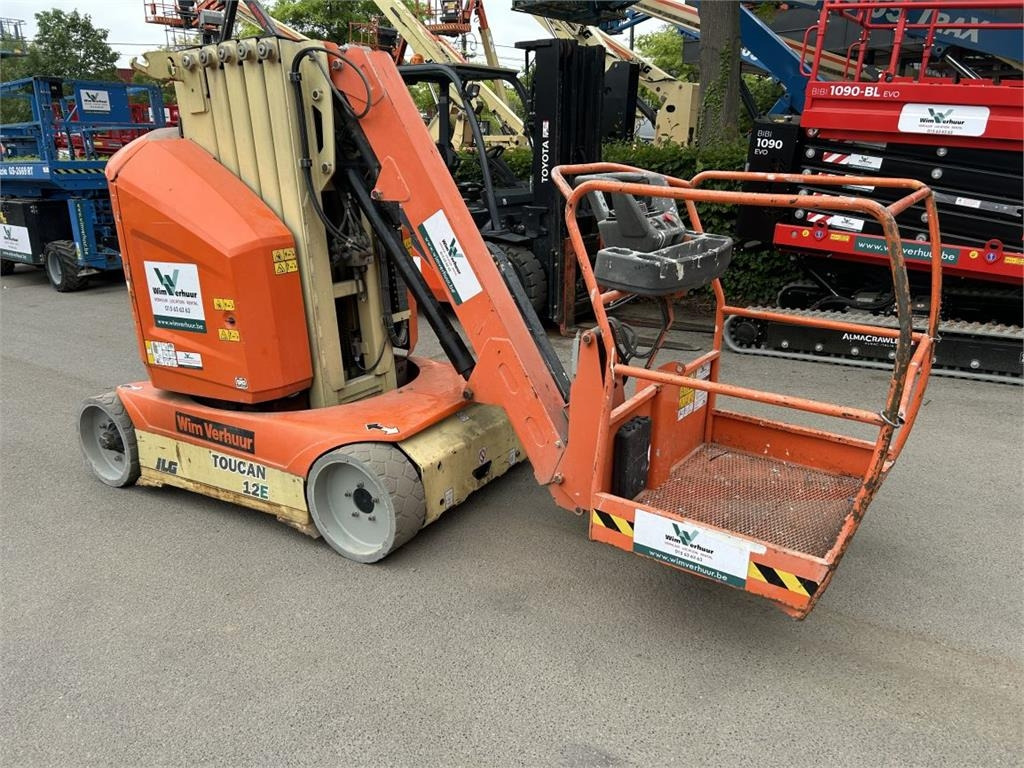 JLG Toucan 12E (1933) - Vertikální sloupový výtah: obrázek 1 JLG Toucan 12E (1933) - Vertikální sloupový výtah: obrázek 1