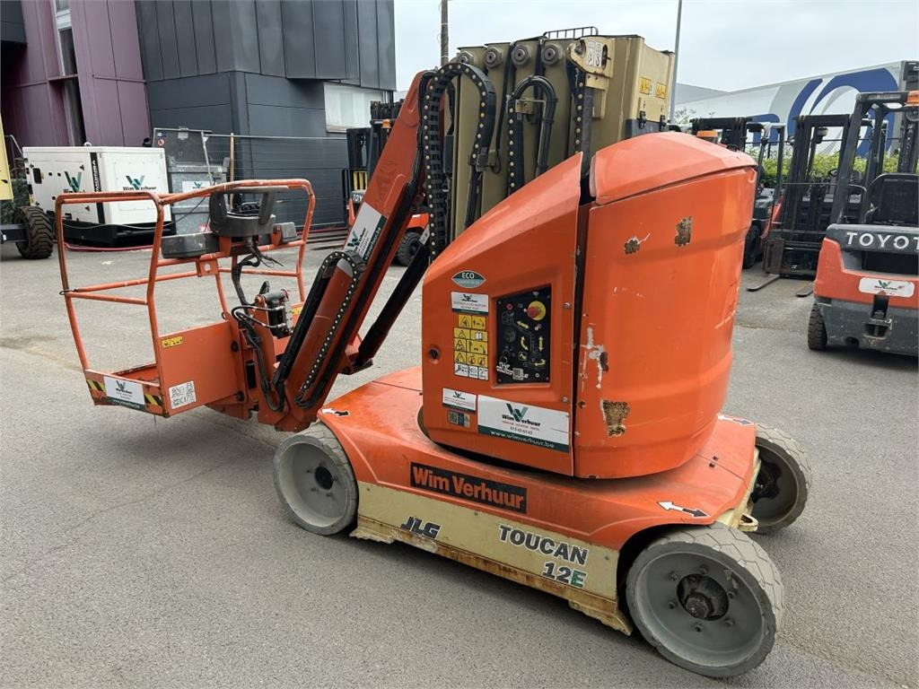 JLG Toucan 12E (1933) - Vertikální sloupový výtah: obrázek 2 JLG Toucan 12E (1933) - Vertikální sloupový výtah: obrázek 2