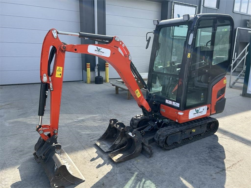 Kubota KX019-4 (8684) - Mini rýpadlo: obrázek 4 Kubota KX019-4 (8684) - Mini rýpadlo: obrázek 4