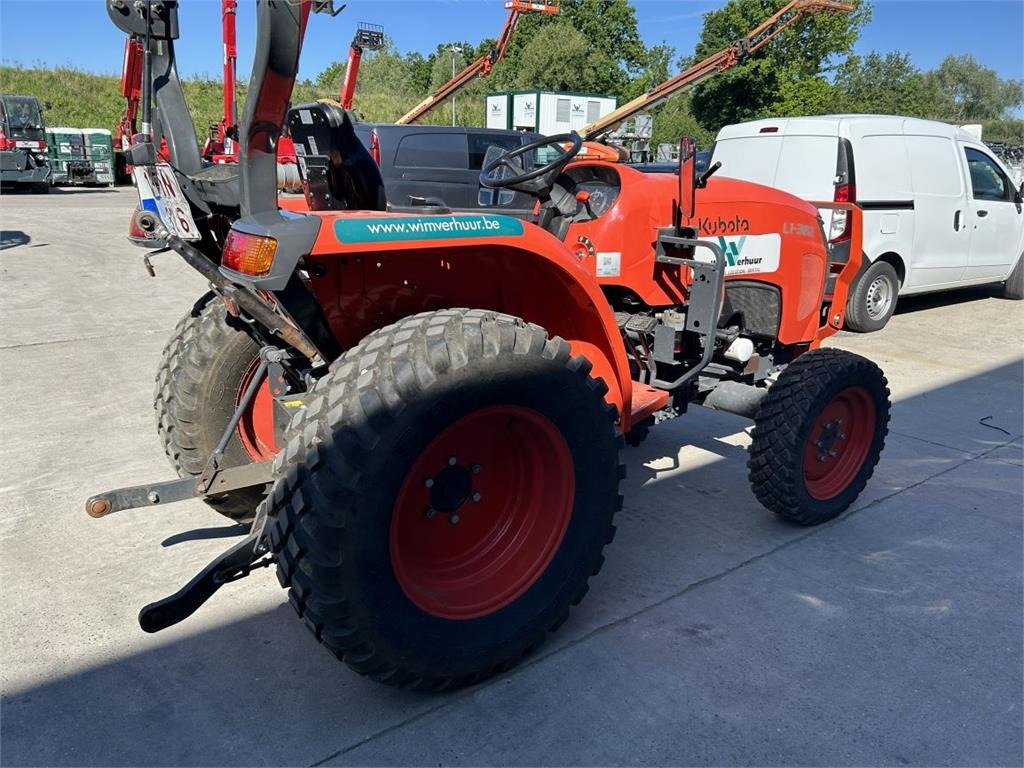 Kubota L1-382 (5283) - Komunální traktor: obrázek 5 Kubota L1-382 (5283) - Komunální traktor: obrázek 5