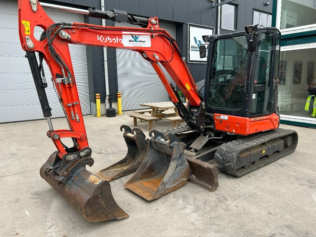 Kubota U 50 - Mini rýpadlo: obrázek 2 Kubota U 50 - Mini rýpadlo: obrázek 2