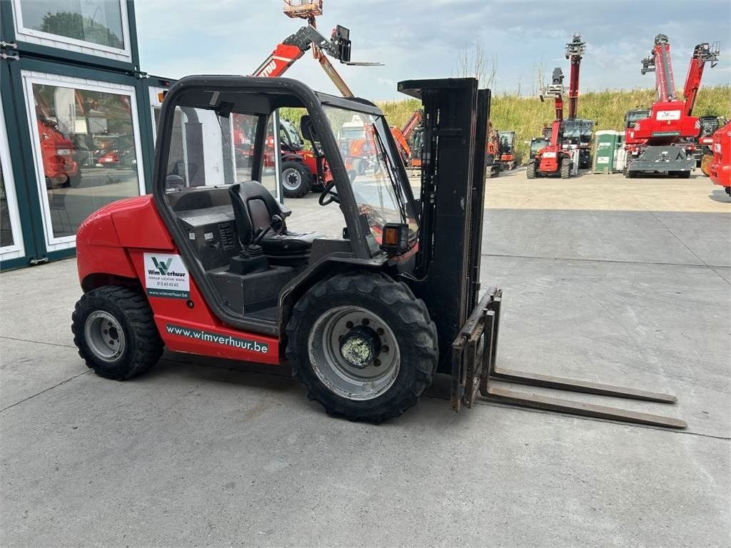 Manitou MH25-4 - Vysokozdvižný vozík terénní: obrázek 2 Manitou MH25-4 - Vysokozdvižný vozík terénní: obrázek 2