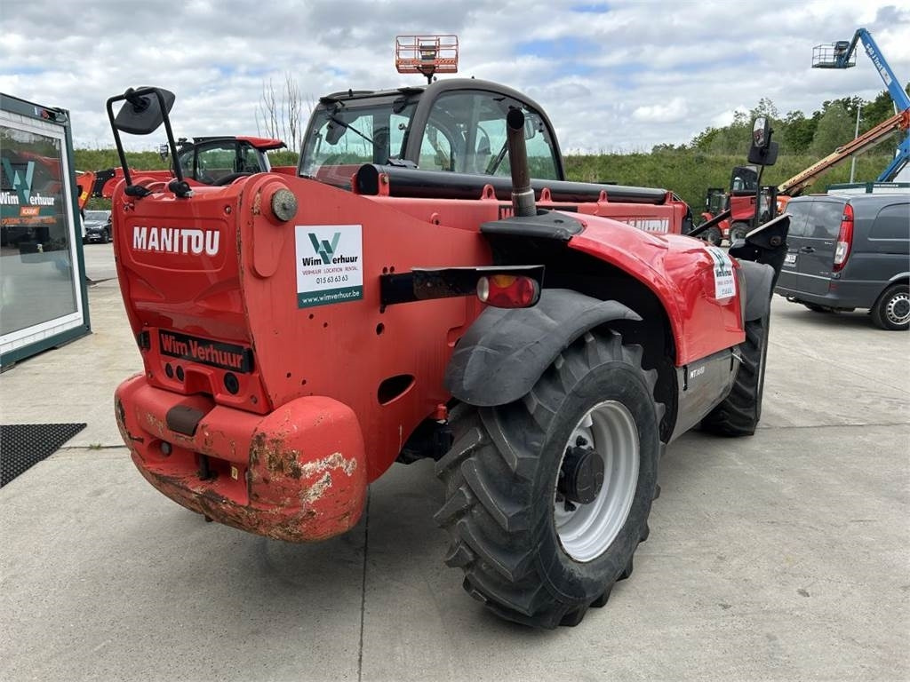 Manitou MT1440 (2032) - Teleskopický manipulátor: obrázek 2 Manitou MT1440 (2032) - Teleskopický manipulátor: obrázek 2