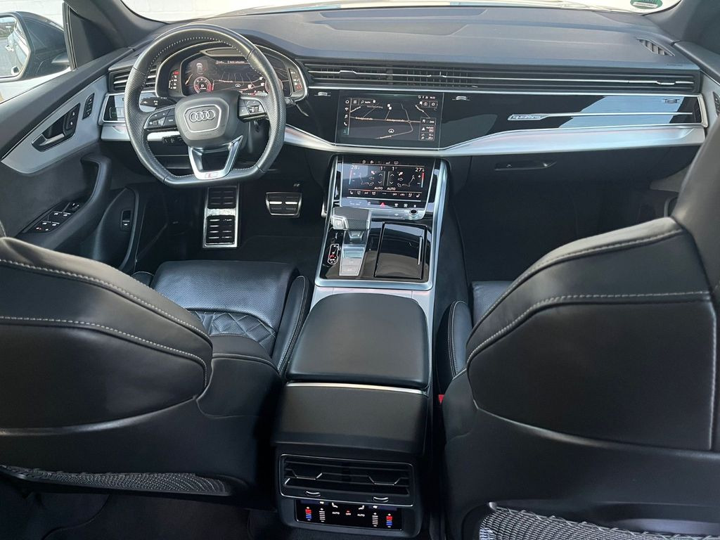 Audi Q8 50 TDI quattro tiptronic 22 Zoll*3xSline*Pano - SUV: obrázek 3 Audi Q8 50 TDI quattro tiptronic 22 Zoll*3xSline*Pano - SUV: obrázek 3