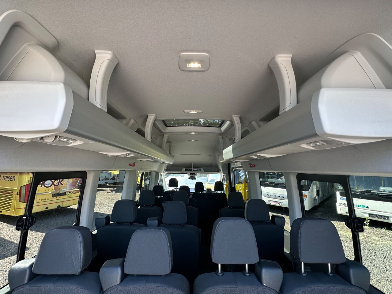 Minibus, Mikrobus Ford Transit (Klima*PDC*Xenon*Kamera*28 tKm): obrázek 17