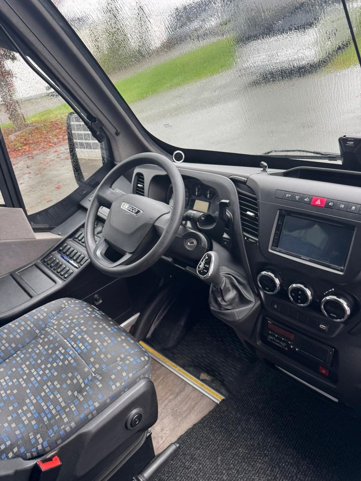 Iveco Atomic AN21 (wenig Km*7.2t) Rosero/ Rapido - Minibus, Mikrobus: obrázek 4 Iveco Atomic AN21 (wenig Km*7.2t) Rosero/ Rapido - Minibus, Mikrobus: obrázek 4